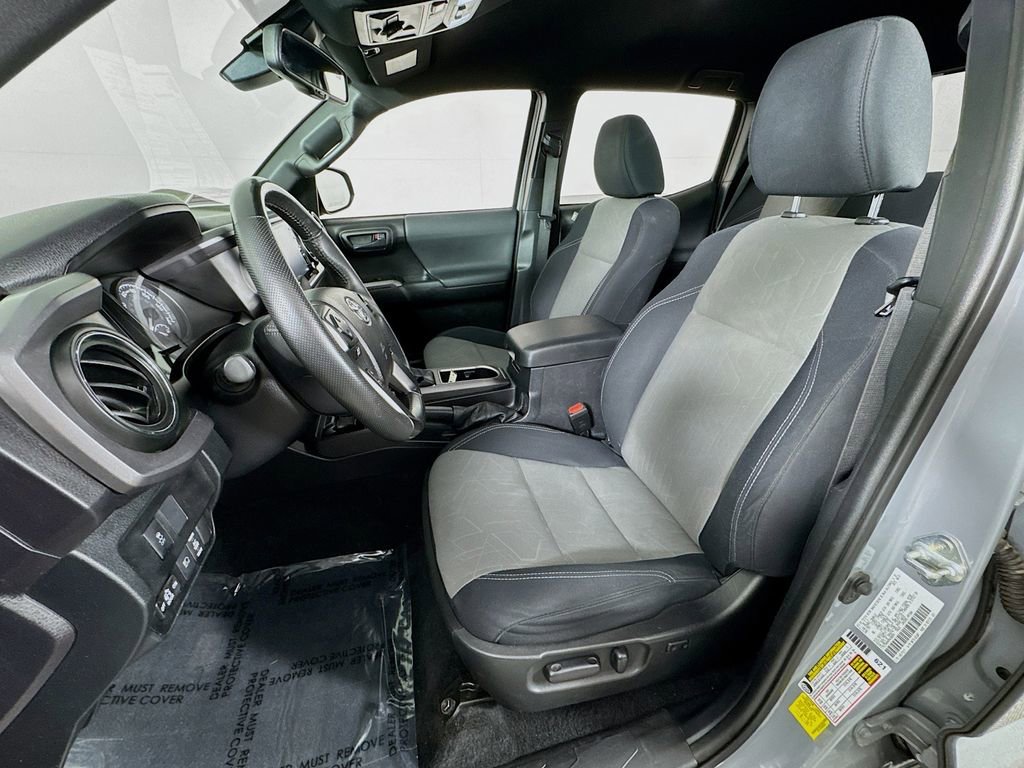 Certified 2021 Toyota Tacoma TRD Off-Road image 12