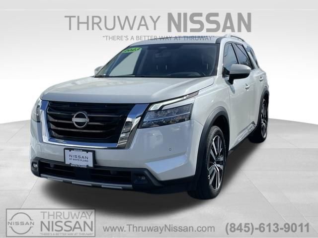 Used 2023 Nissan Pathfinder Platinum AWD/4WD image 1