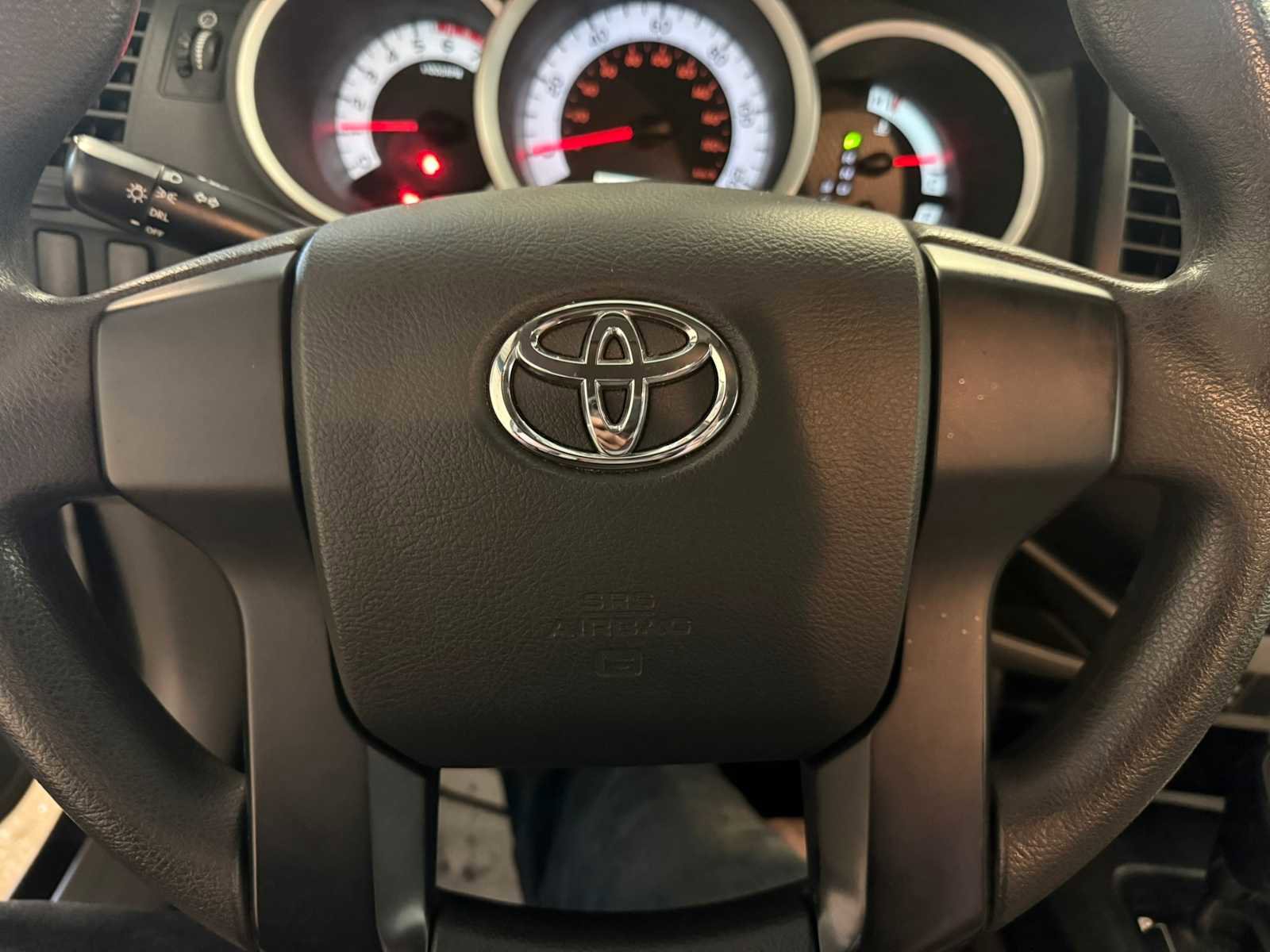 Used 2014 Toyota Tacoma 2WD Regular Cab image 24