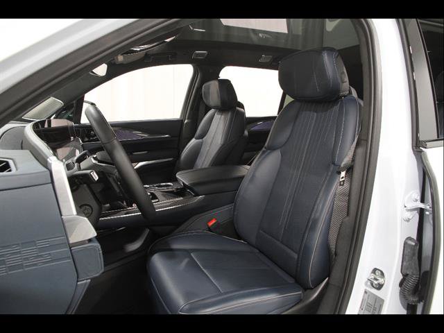 New 2026 Cadillac Escalade IQ Sport 2 w/ LPO, Floor Liner Package AWD/4WD image 5