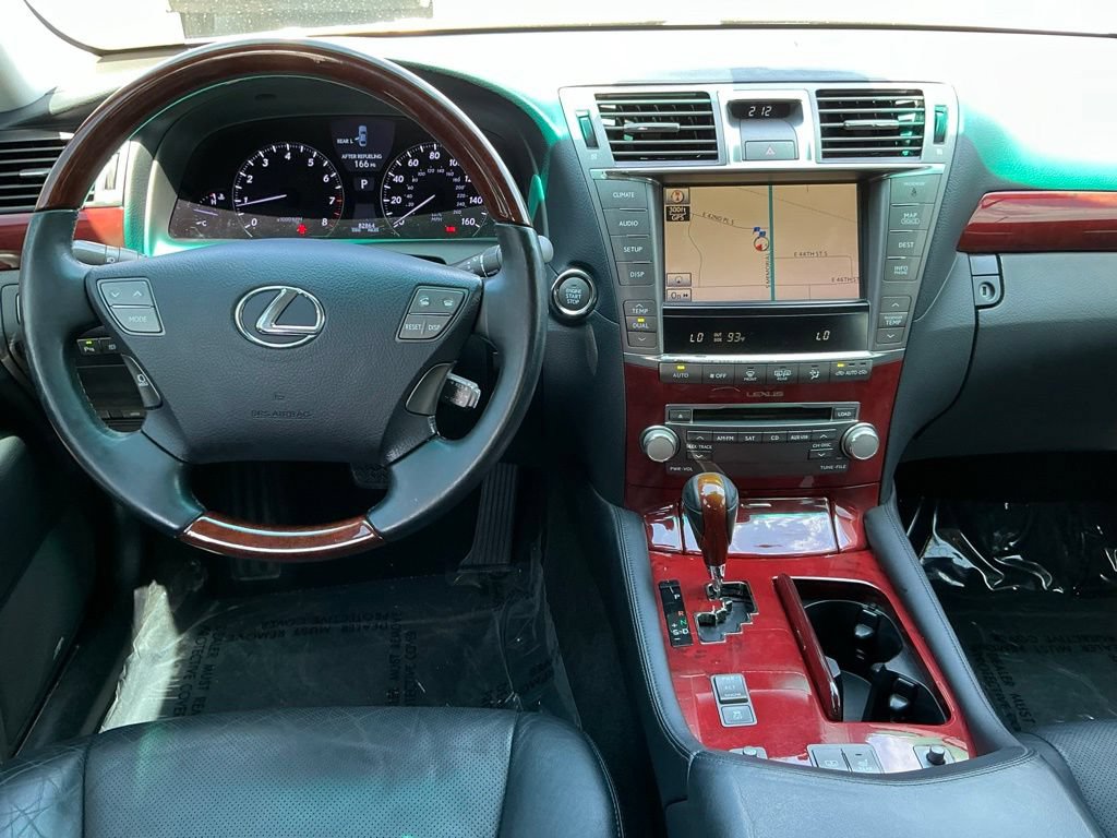 Used 2011 Lexus LS 460 AWD w/ Comfort Pkg image 12