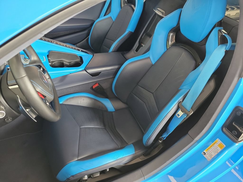 Used 2022 Chevrolet Corvette Stingray Premium Cpe w/ Battery Protection Package RWD image 14