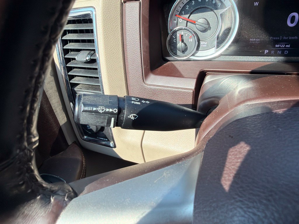 Used 2017 RAM 1500 Laramie w/ Convenience Group AWD/4WD image 14