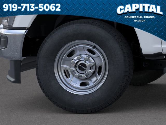 New 2026 Ford F250 XL w/ XL Chrome Package AWD/4WD image 19
