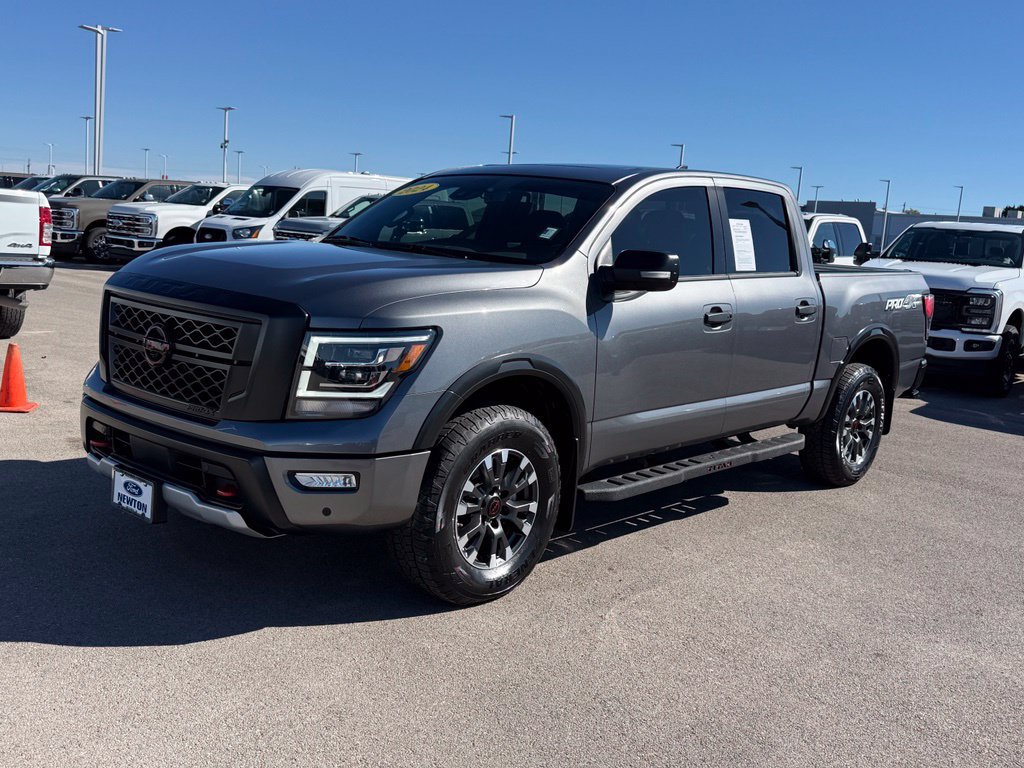 Used 2024 Nissan Titan PRO-4X w/ Pro-4x Convenience Package AWD/4WD image 38