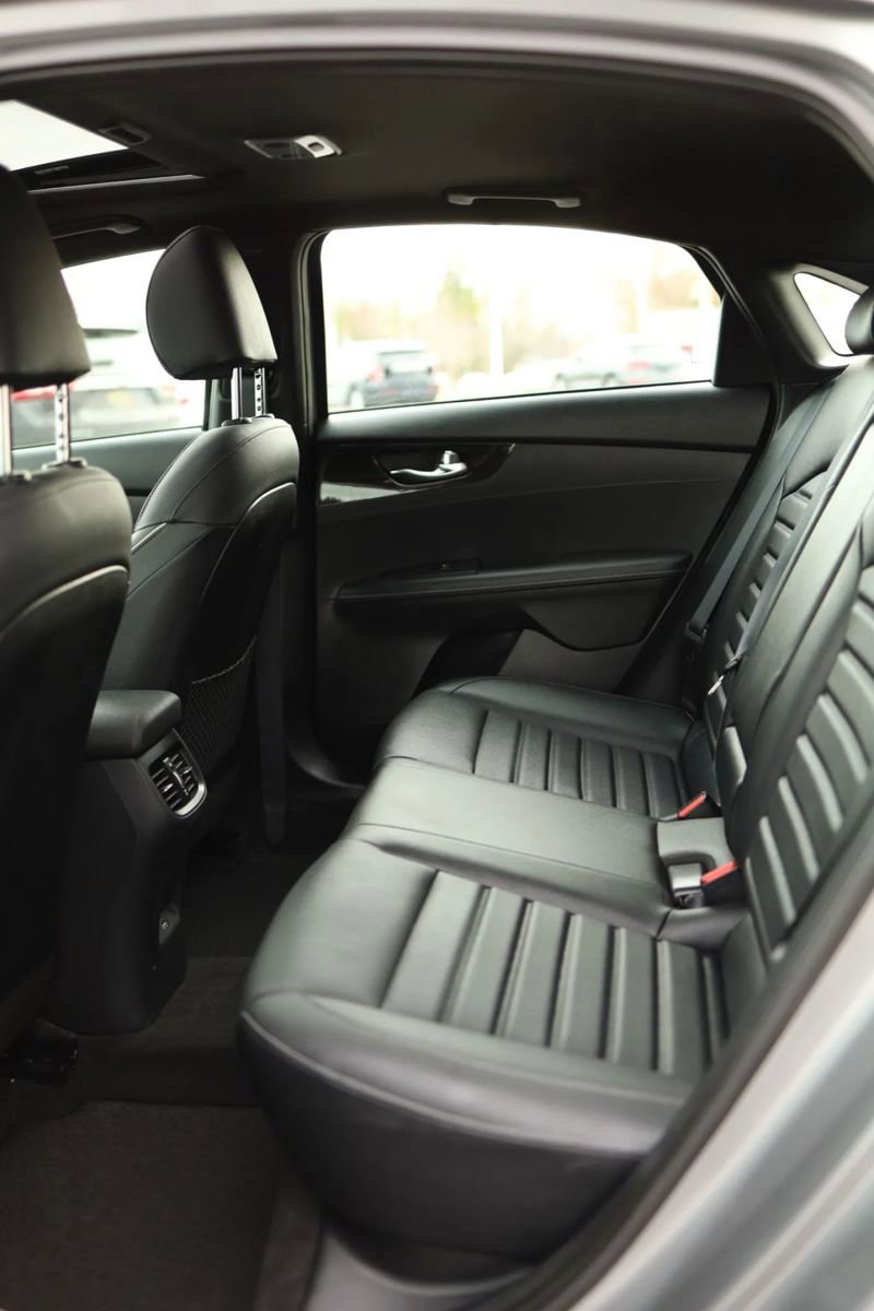 Used 2024 Kia Forte GT-Line w/ GT-Line Premium Package image 31