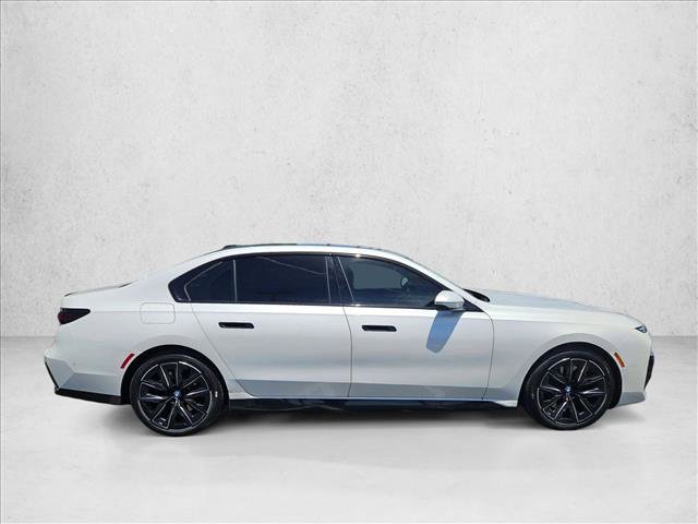 Certified 2024 BMW i7 eDrive50 w/ M Sport Package RWD image 4