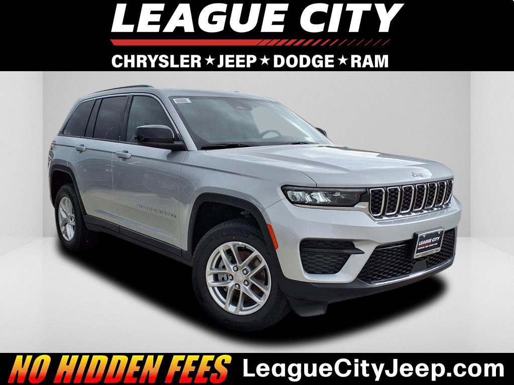 New 2025 Jeep Grand Cherokee Laredo X image 1