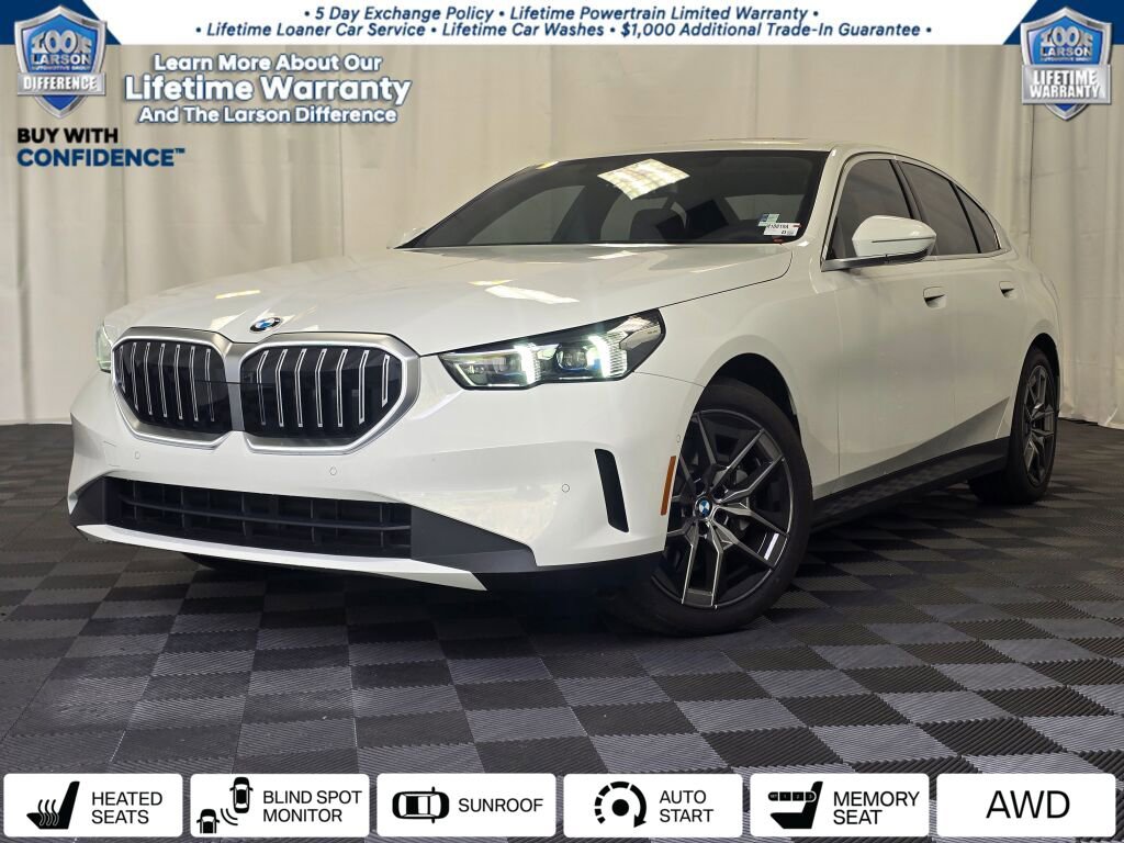 Used 2026 BMW 530i xDrive w/ Premium Package image 1