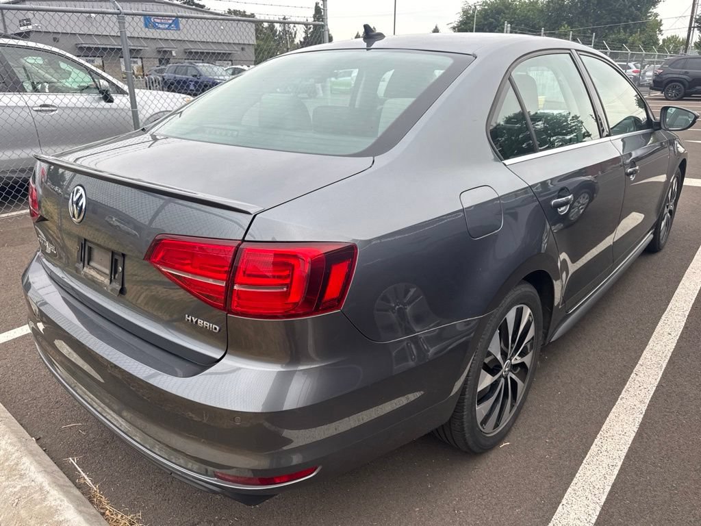 Used 2015 Volkswagen Jetta SEL Premium FWD image 3