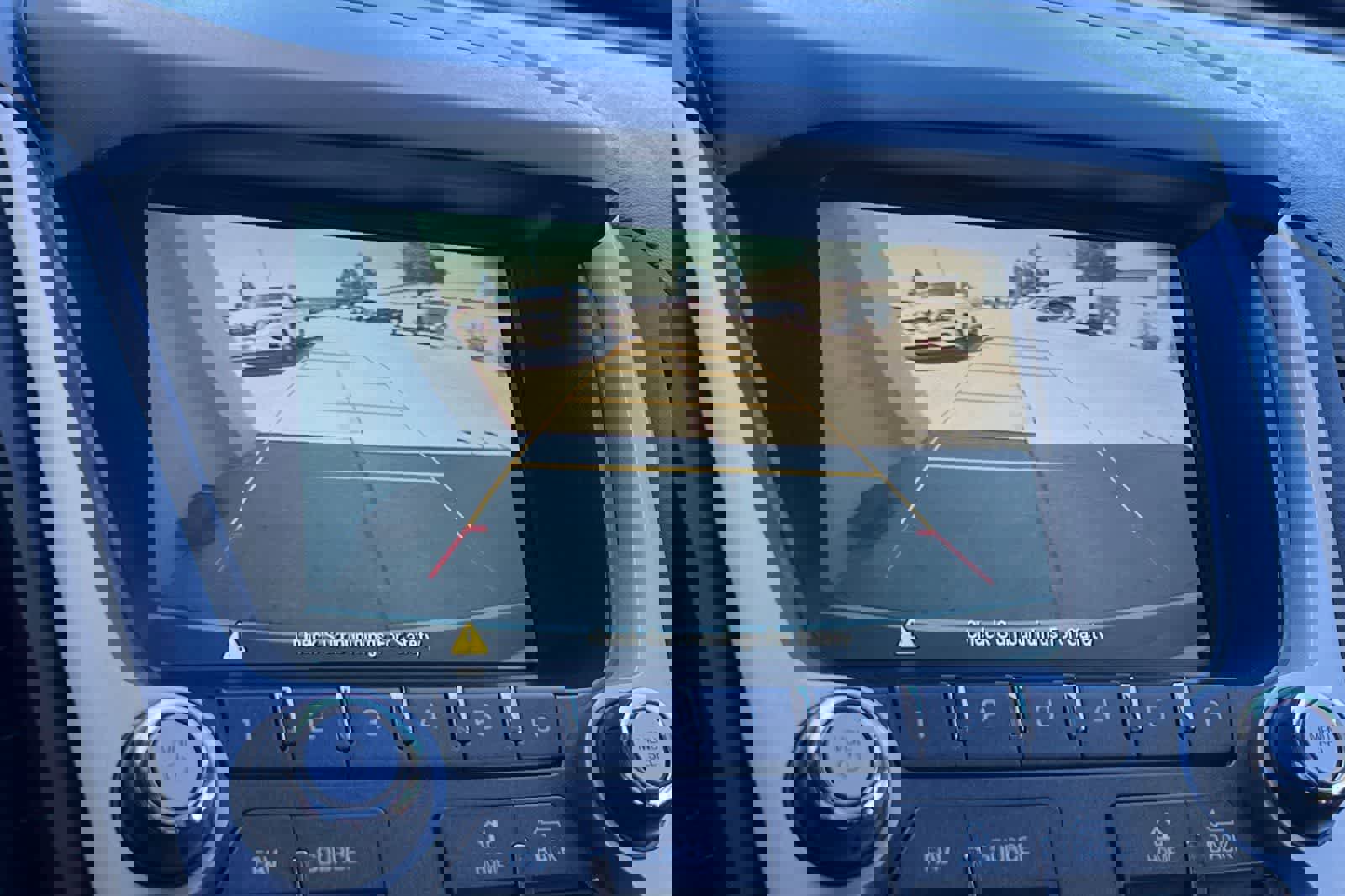 Used 2016 Chevrolet Equinox LTZ w/ Enhanced Convenience Package image 23