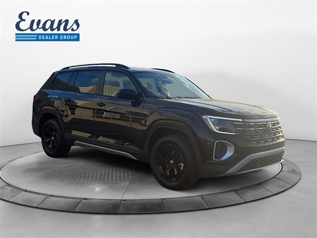 New 2026 Volkswagen Atlas Peak Edition image 7