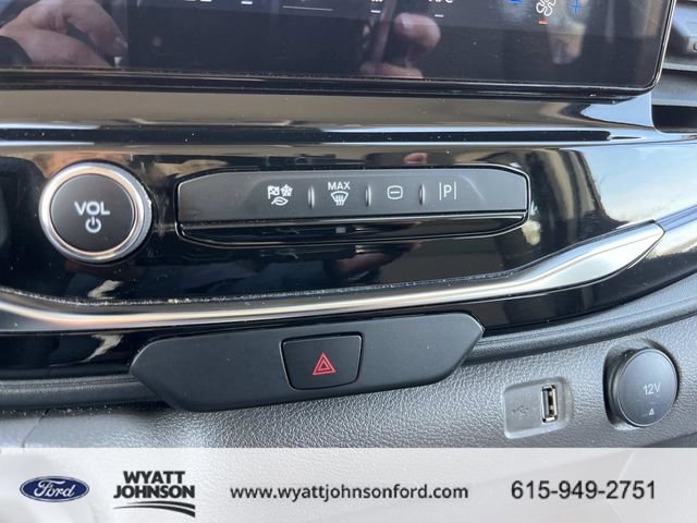 Certified 2024 Ford Transit 350 XLT RWD image 33