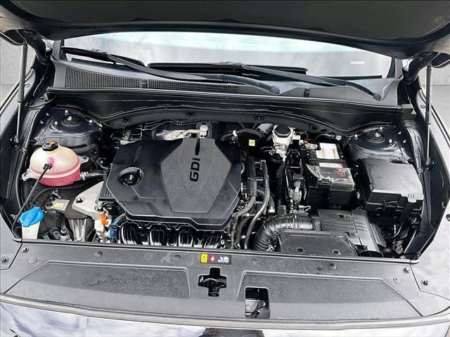 Used 2022 Hyundai Santa Fe SEL w/ Convenience + Premium Package FWD image 11