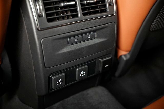 New 2026 Jaguar F-PACE R-Dynamic S image 26