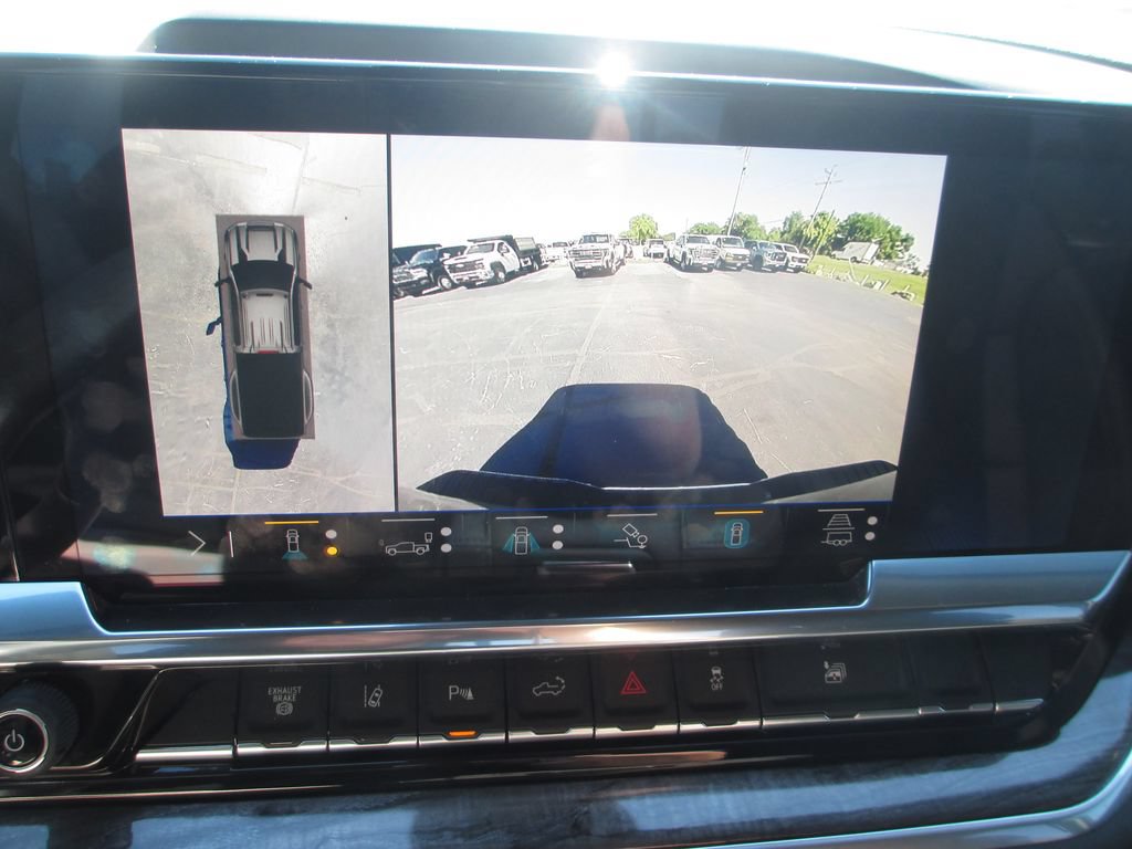 Certified 2025 Chevrolet Silverado 3500 LTZ w/ LTZ Plus Package AWD/4WD image 17