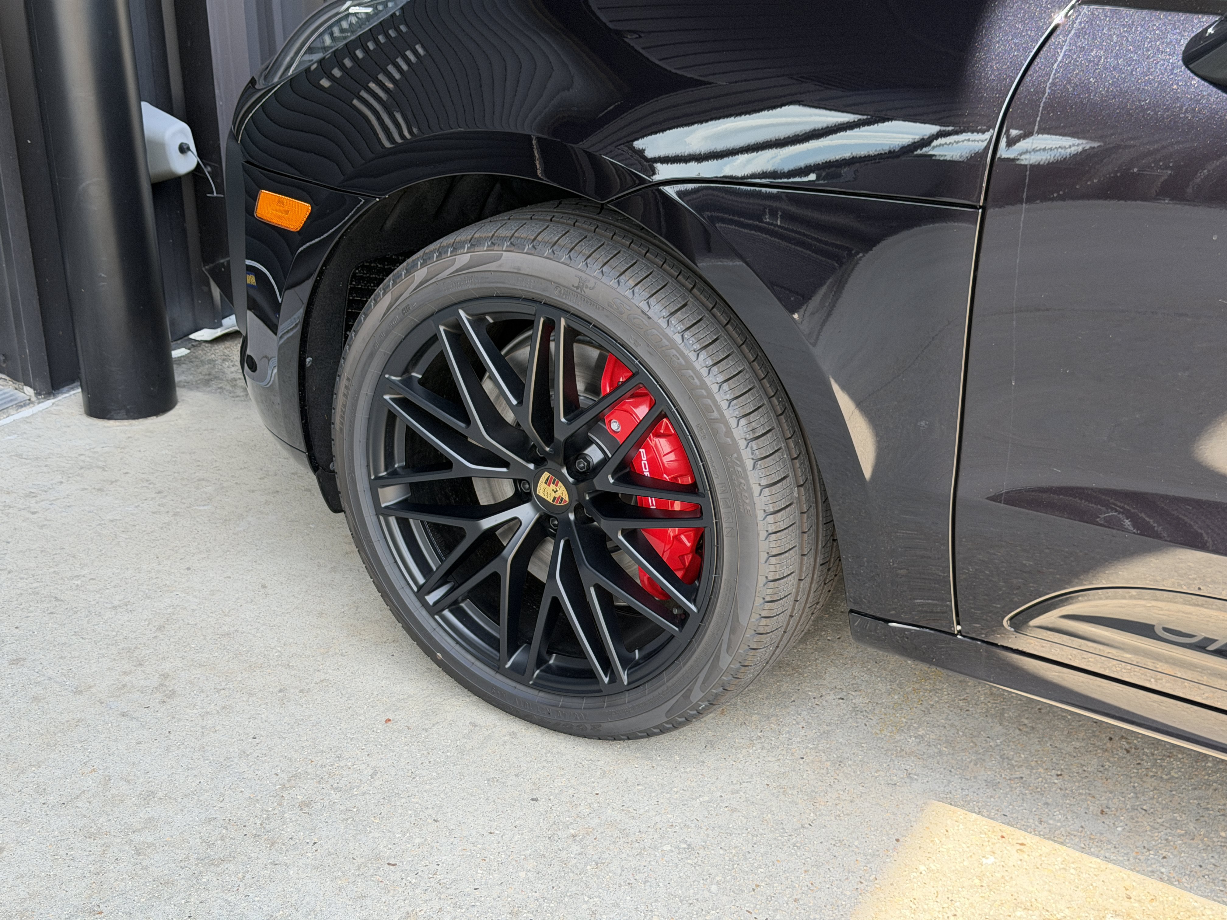 New 2026 Porsche Macan GTS AWD/4WD image 12