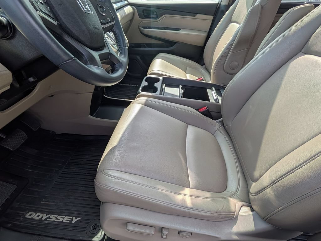 Used 2023 Honda Odyssey EX-L image 12