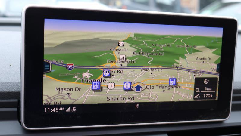 Used 2018 Audi Q5 2.0T Premium Plus w/ Premium Plus Package image 16