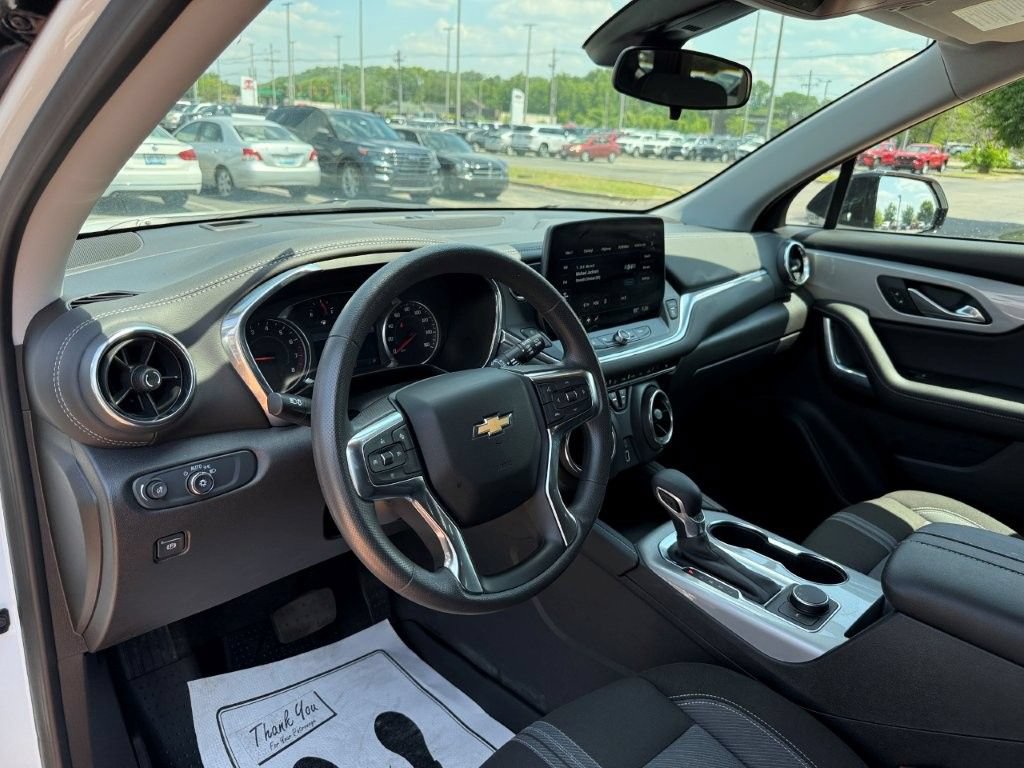 Used 2024 Chevrolet Blazer LT w/ Redline Edition FWD image 11