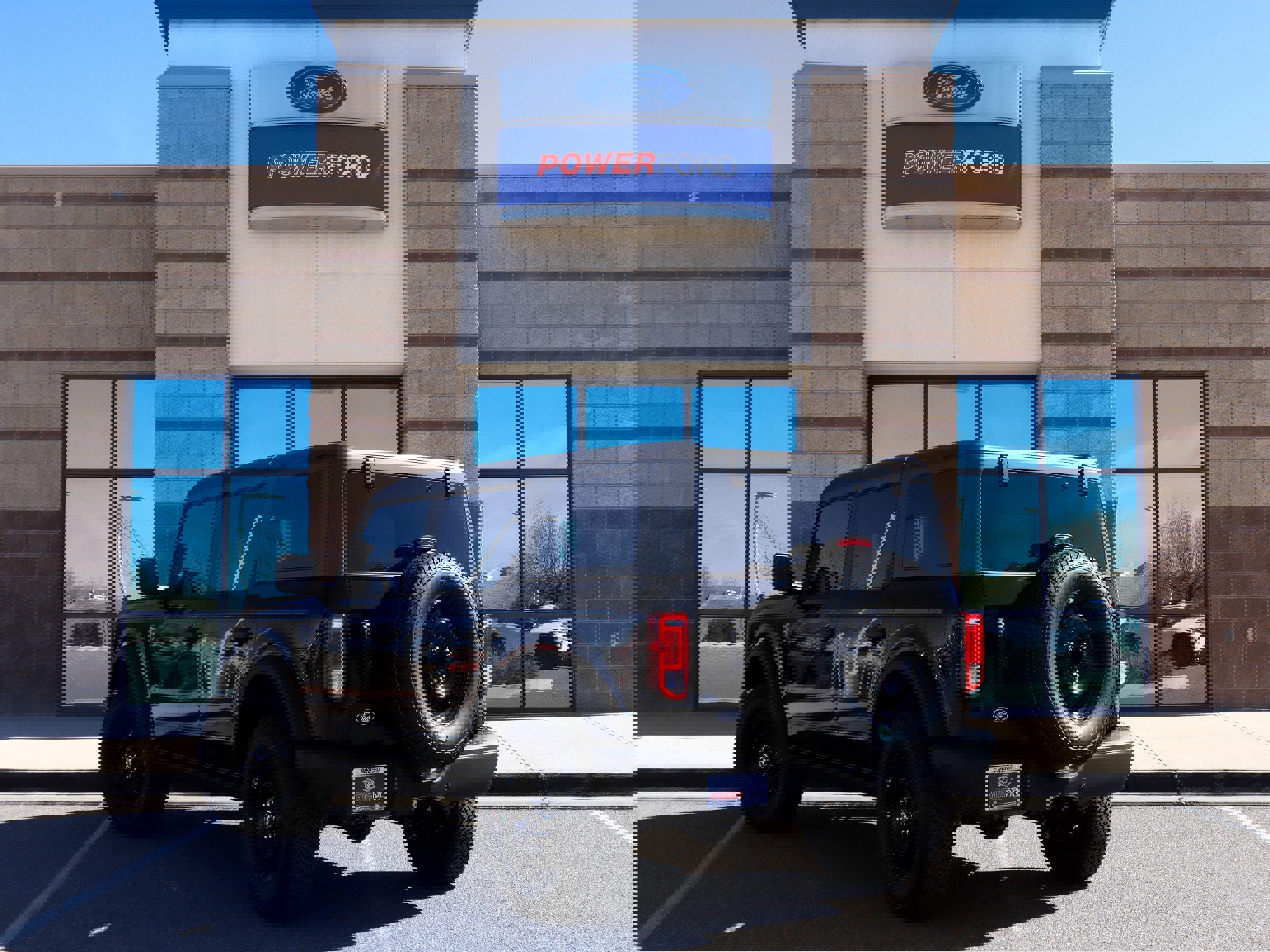 New 2026 Ford Bronco Big Bend w/ Black Diamond Package image 8