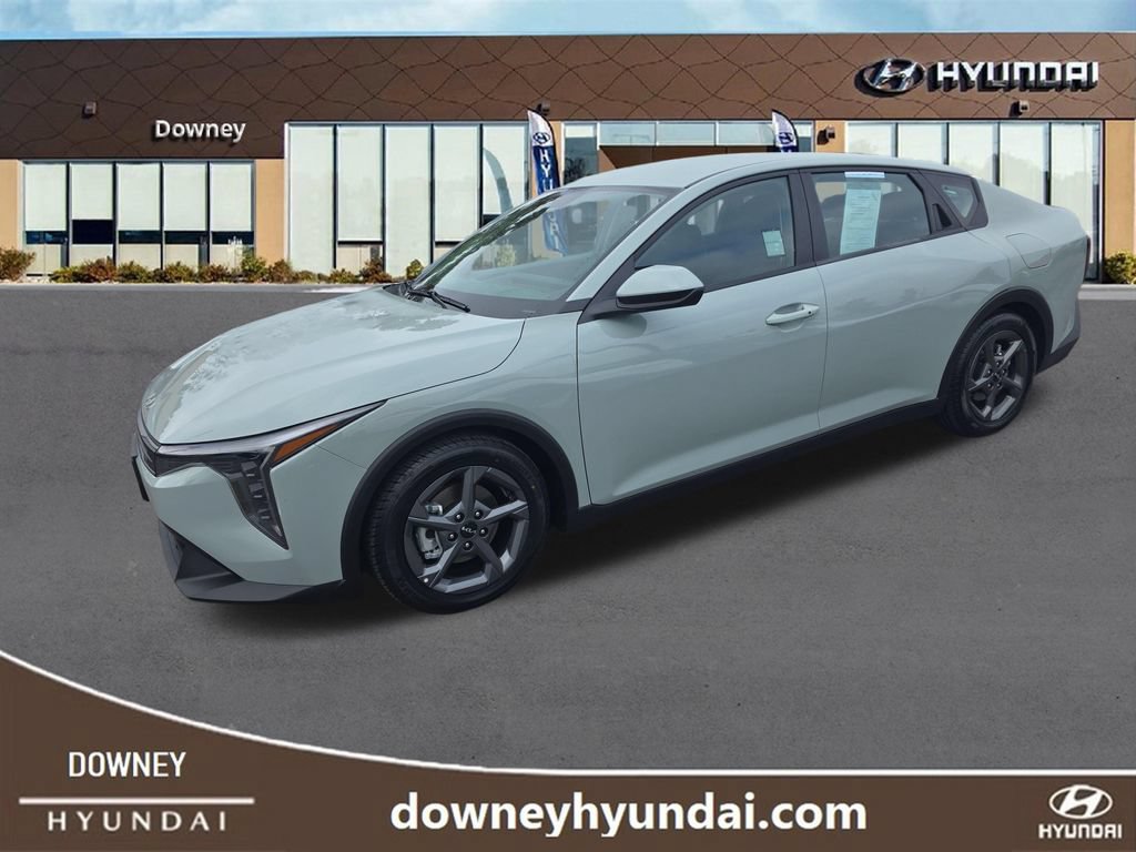 Used 2025 Kia K4 FWD 360° Tour