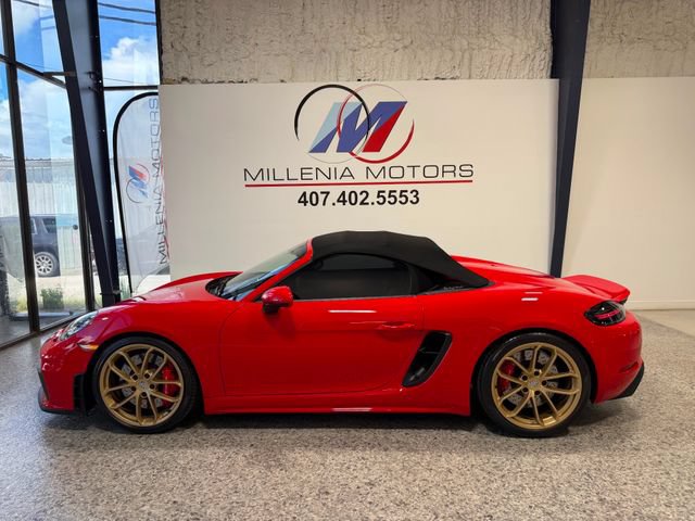 Used 2022 Porsche 718 Boxster Spyder RWD image 42