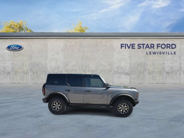 Used 2024 Ford Bronco Badlands AWD/4WD image 9