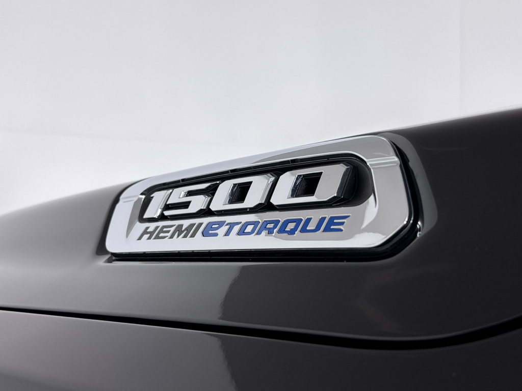 Used 2023 RAM 1500 Big Horn AWD/4WD image 24