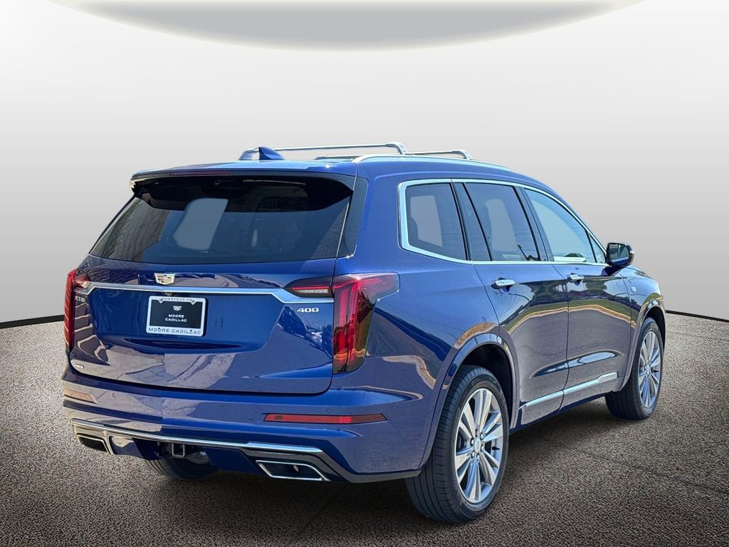 Used 2024 Cadillac XT6 Premium Luxury AWD/4WD image 2