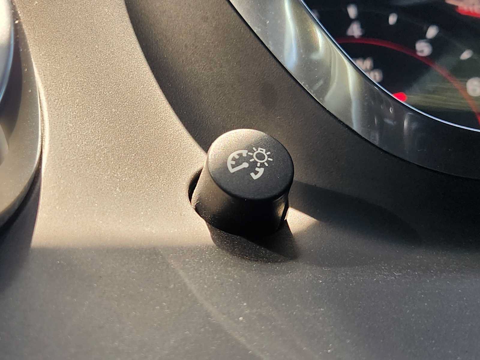 Used 2019 Chevrolet Camaro SS RWD image 21