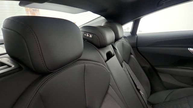 Used 2023 Audi e-tron GT Premium Plus AWD/4WD image 44