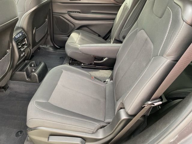 Used 2023 Jeep Grand Cherokee L Laredo w/ Luxury Tech Group I AWD/4WD image 32
