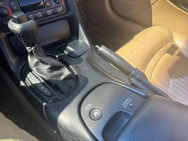Used 2001 Chevrolet Corvette Convertible w/ Preferred Equipment Group2 RWD image 28