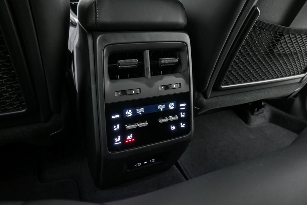 New 2025 Porsche Macan 4 Electric image 21