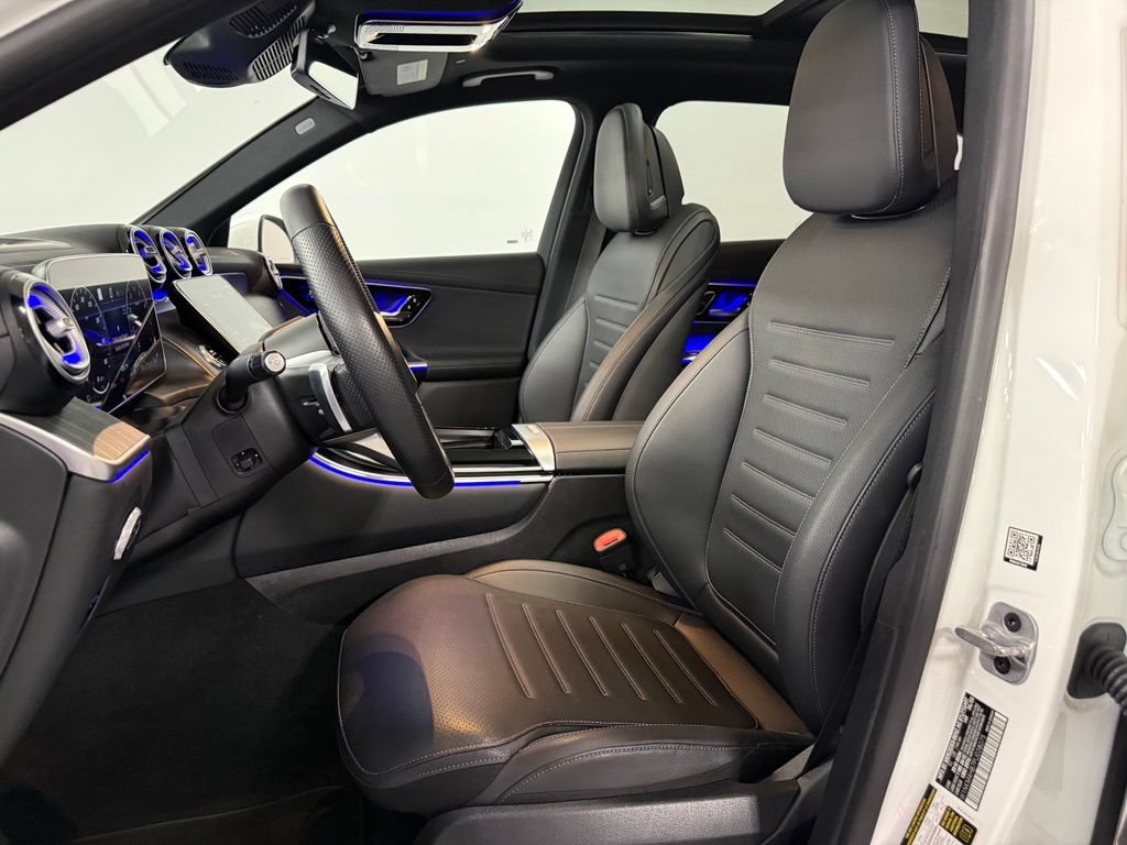 Used 2023 Mercedes-Benz GLC 300 4MATIC image 9