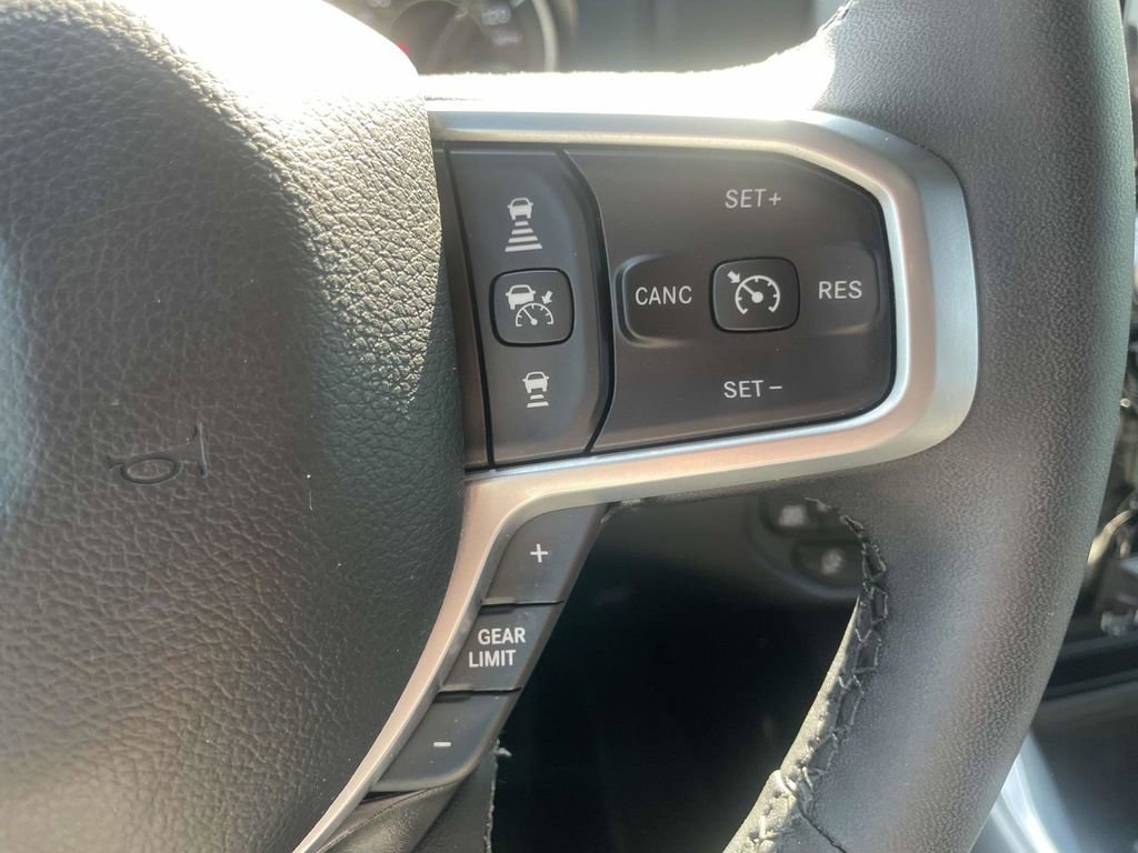 Used 2025 RAM 1500 Big Horn image 31
