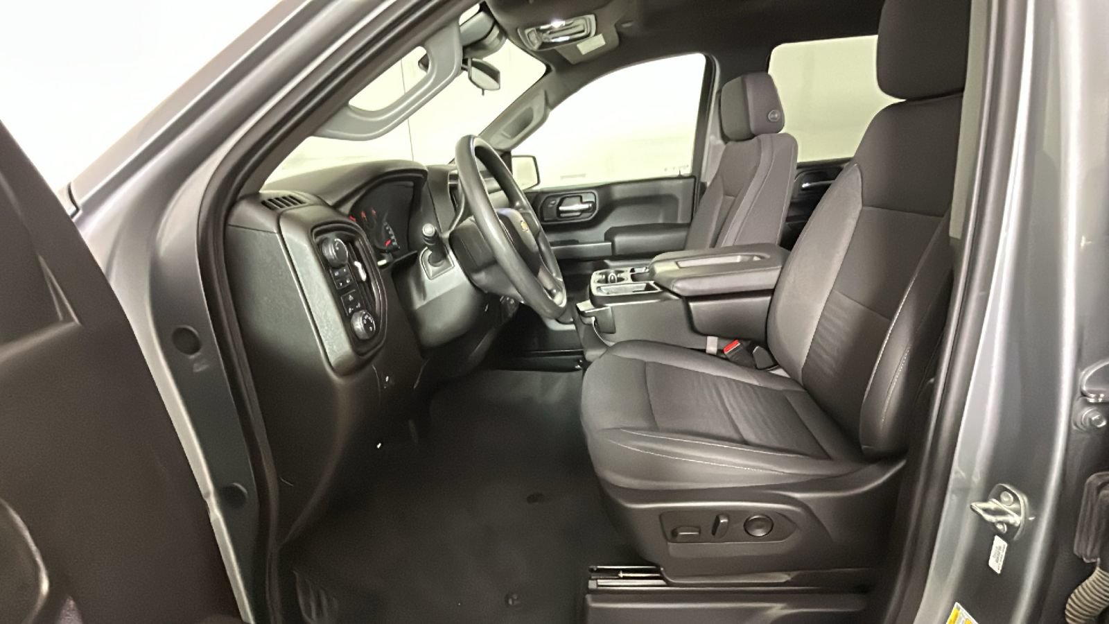 Used 2024 Chevrolet Silverado 1500 Custom AWD/4WD image 13