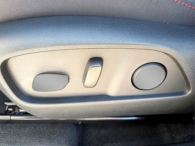 New 2026 Chevrolet Equinox RS w/ Safety and Technology Package FWD image 18
