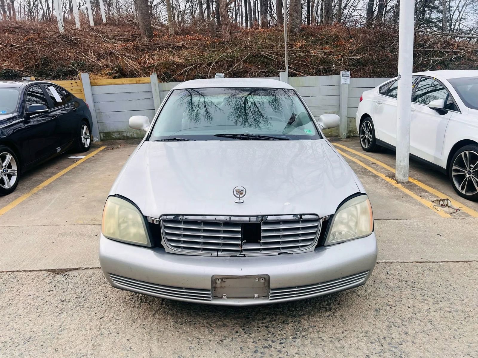 Used 2004 Cadillac De Ville w/ Equipment Group image 2