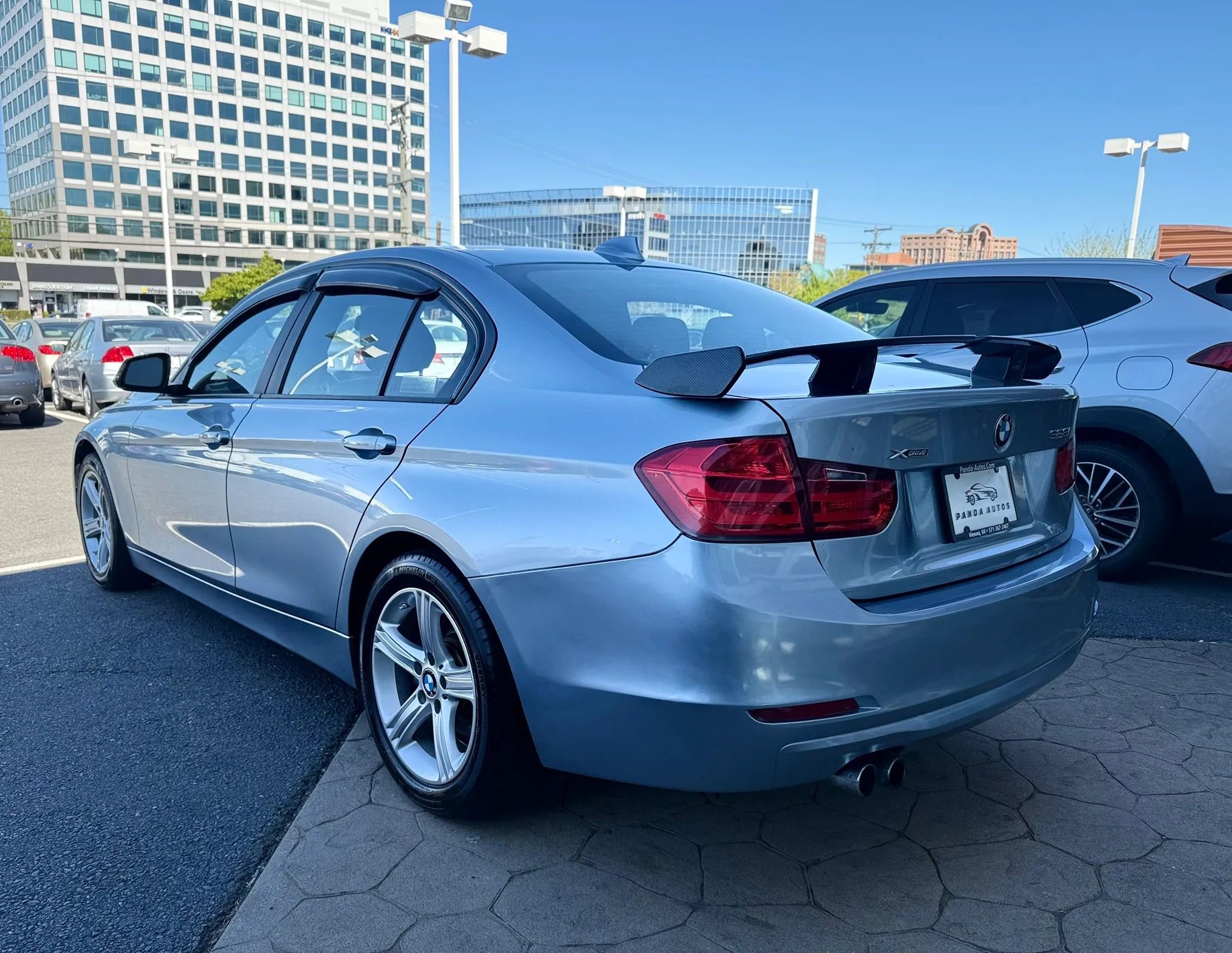 Used 2015 BMW 328i xDrive Sedan AWD/4WD image 5