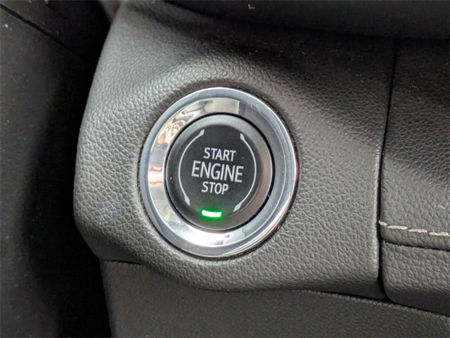 Used 2023 Buick Envision Essence image 30