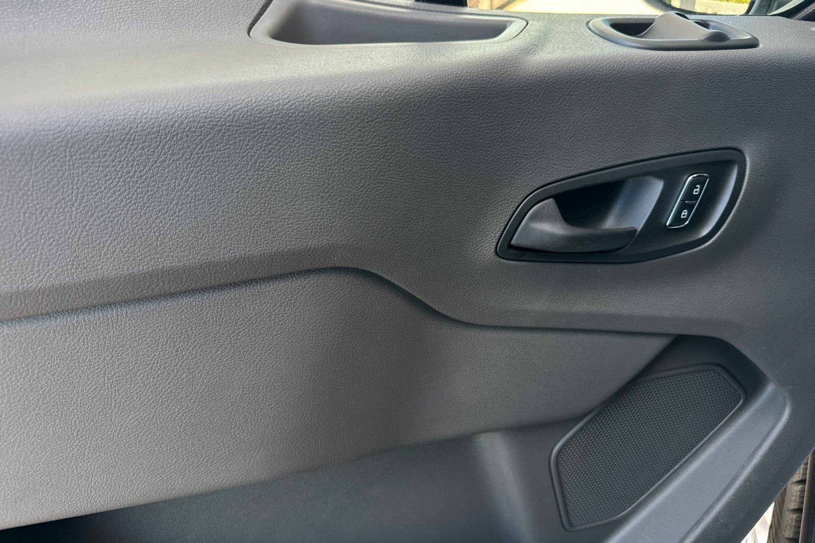 New 2025 Ford Transit 250 148 Medium Roof w/ Exterior Upgrade Package image 11