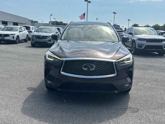 Used 2020 INFINITI QX50 Luxe w/ Navigation Package FWD image 9