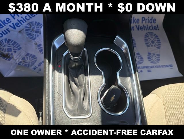 Used 2023 Chevrolet Traverse LS AWD/4WD image 17