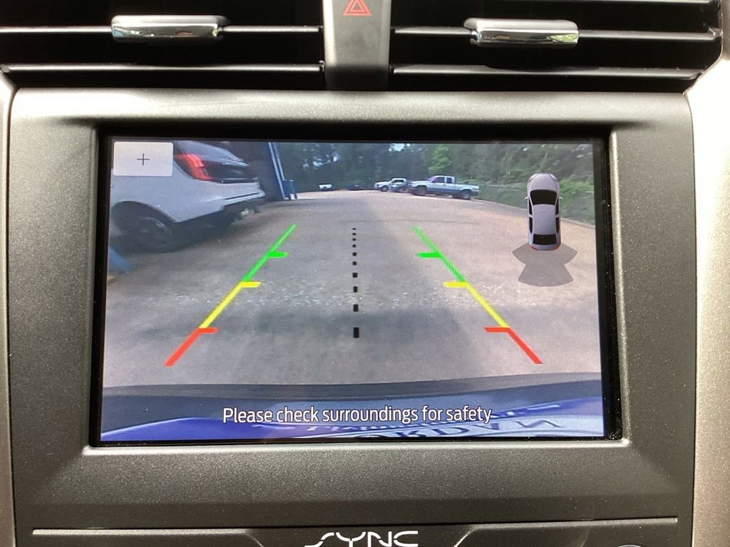 Used 2020 Ford Fusion SE FWD image 46