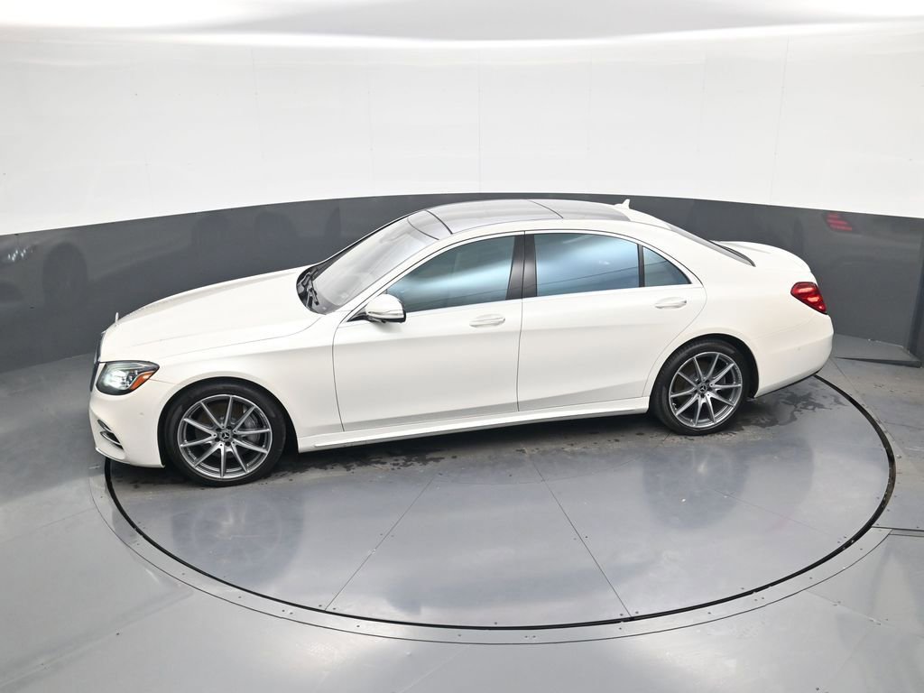 Used 2019 Mercedes-Benz S 560 Sedan image 29