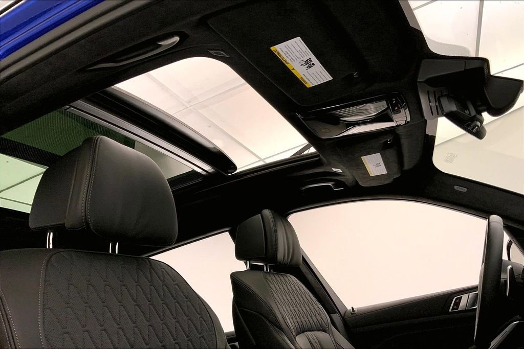 Certified 2026 BMW X7 M60i AWD/4WD image 26