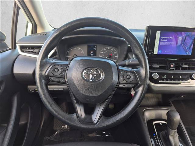 Used 2025 Toyota Corolla LE FWD image 13