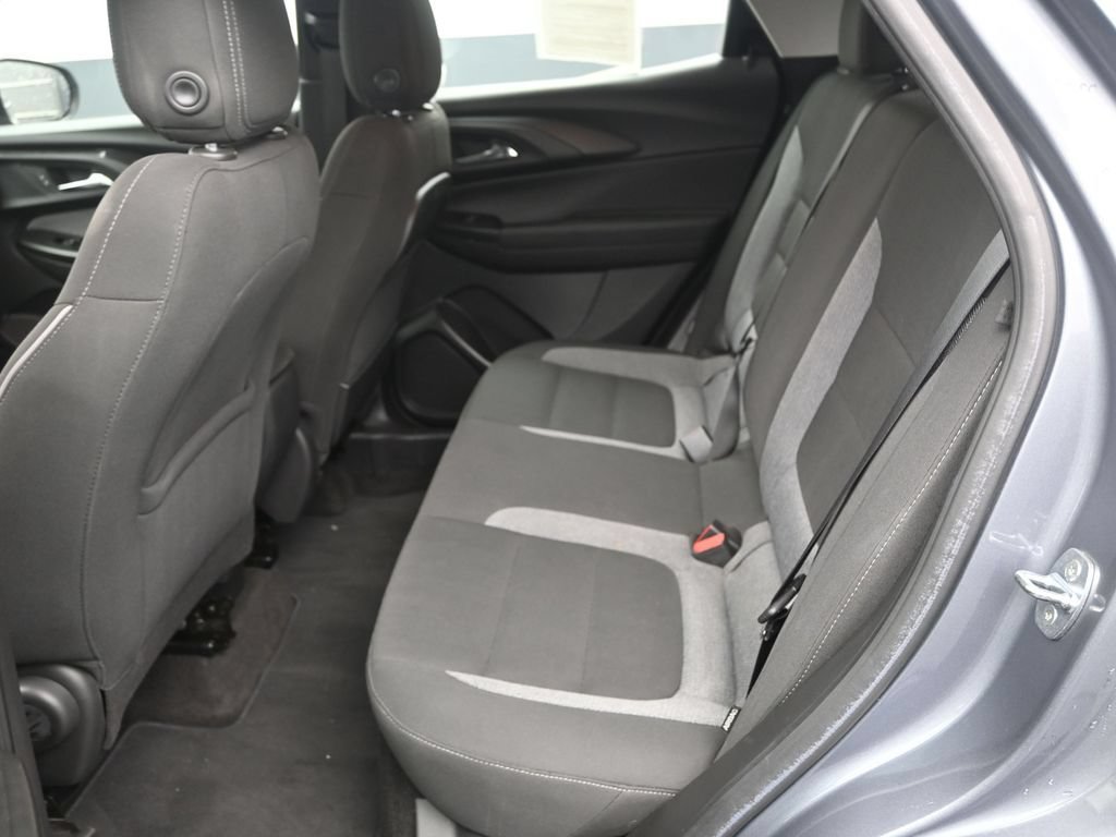 Used 2022 Chevrolet TrailBlazer LS FWD image 13